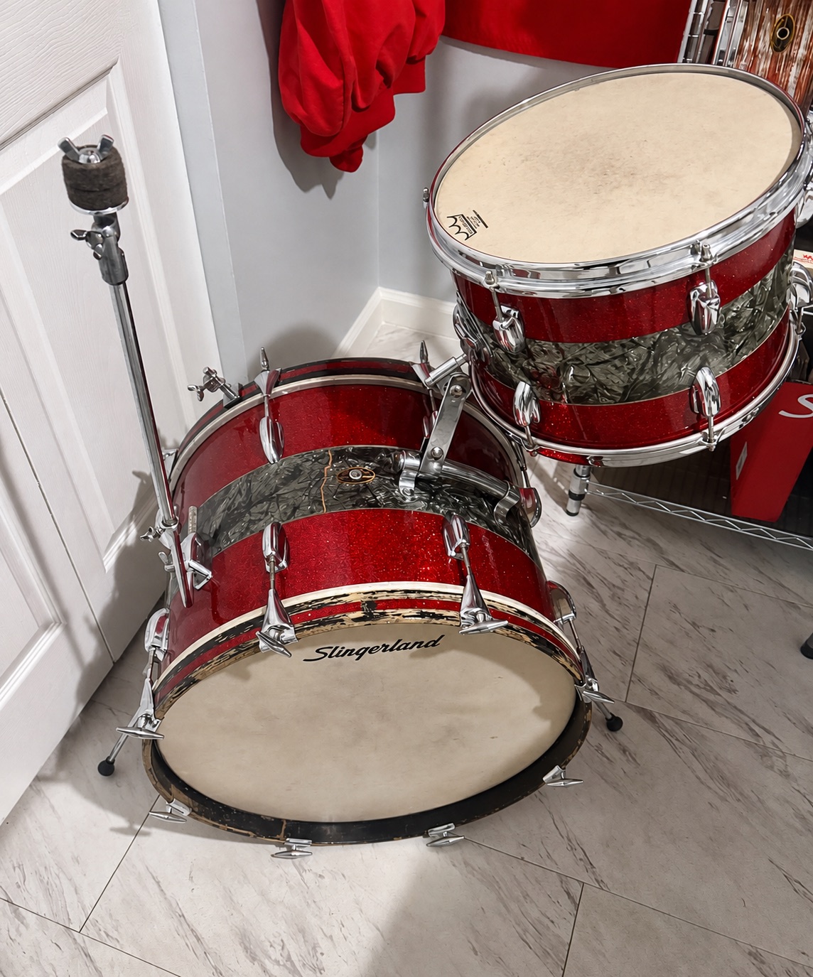 Red sparkle vintage Slingerland drum kit